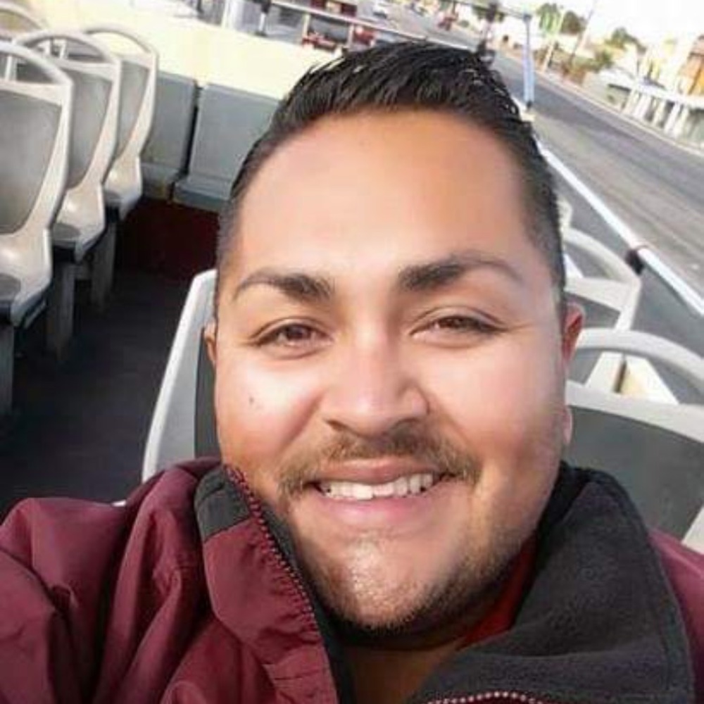 Meet your Posher, Ray